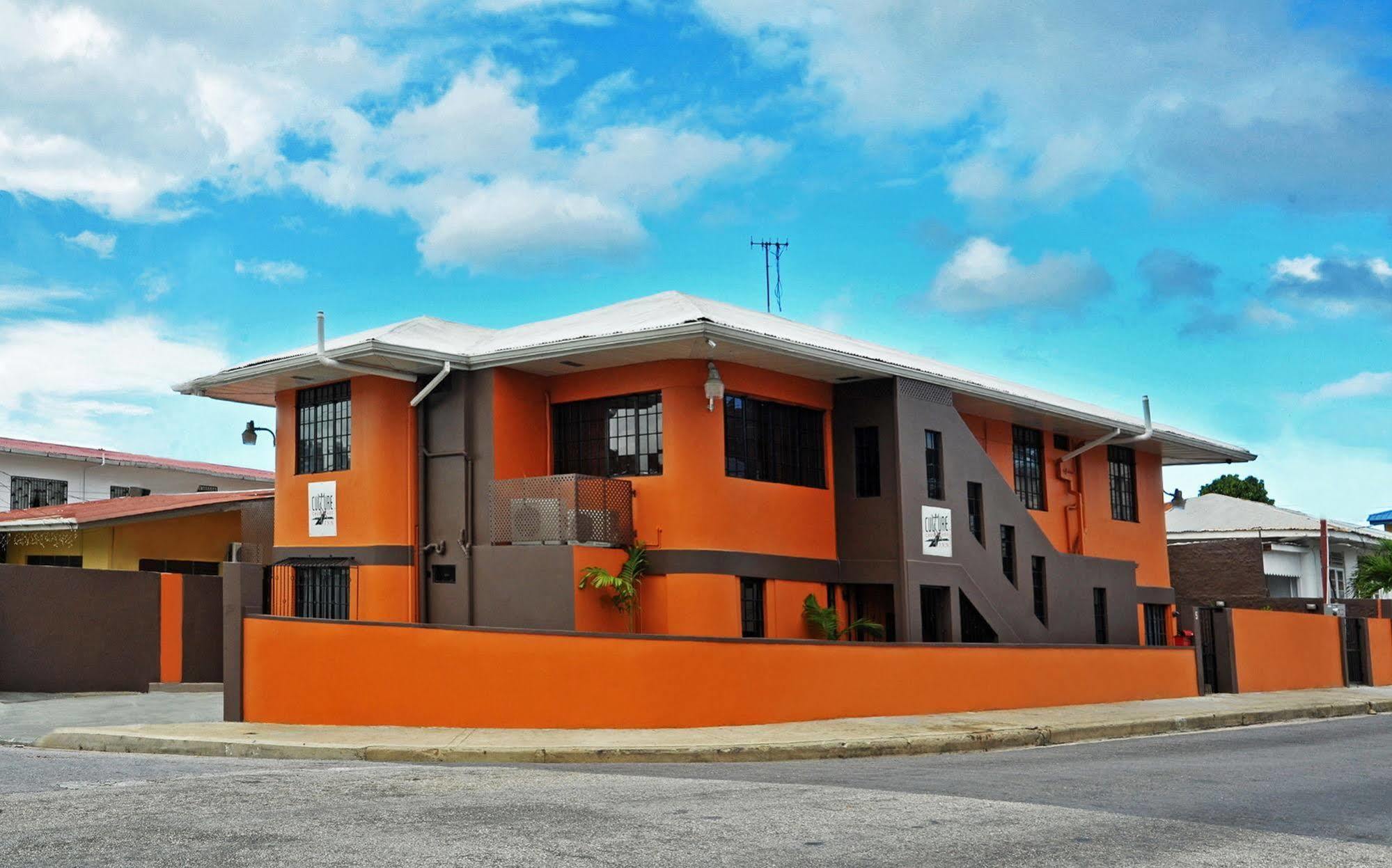 Port of Spain Culture Crossroads Inn מראה חיצוני תמונה